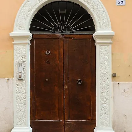 Piano Tre 3*
